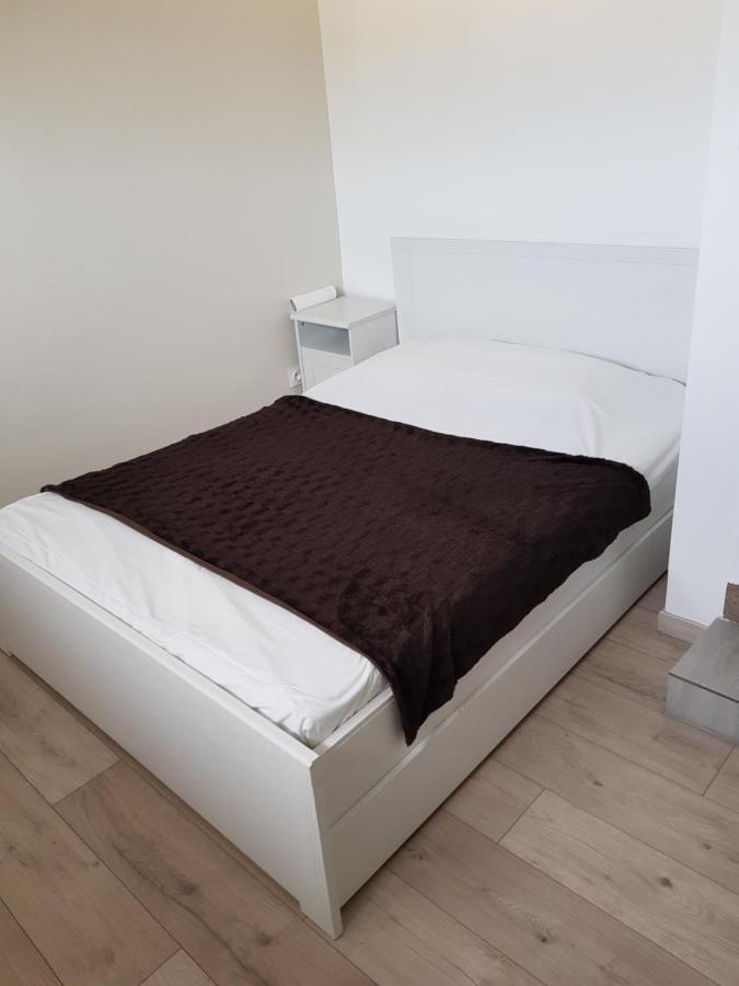 Maison Charnay Les Macon 3 Chambres Ngoại thất bức ảnh